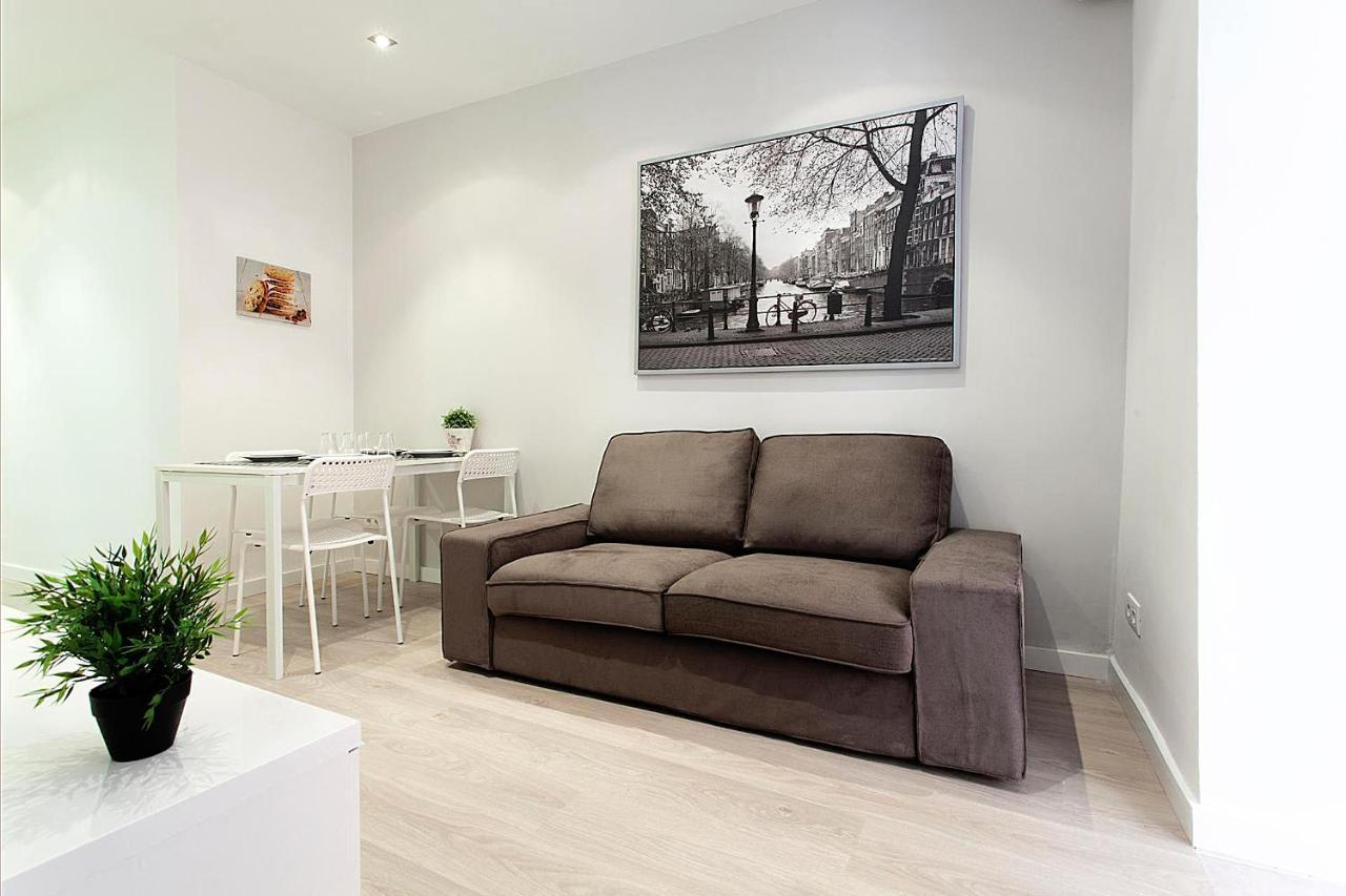 Miquel Angel - Apartments Next To Camp Nou Barcelona Ngoại thất bức ảnh