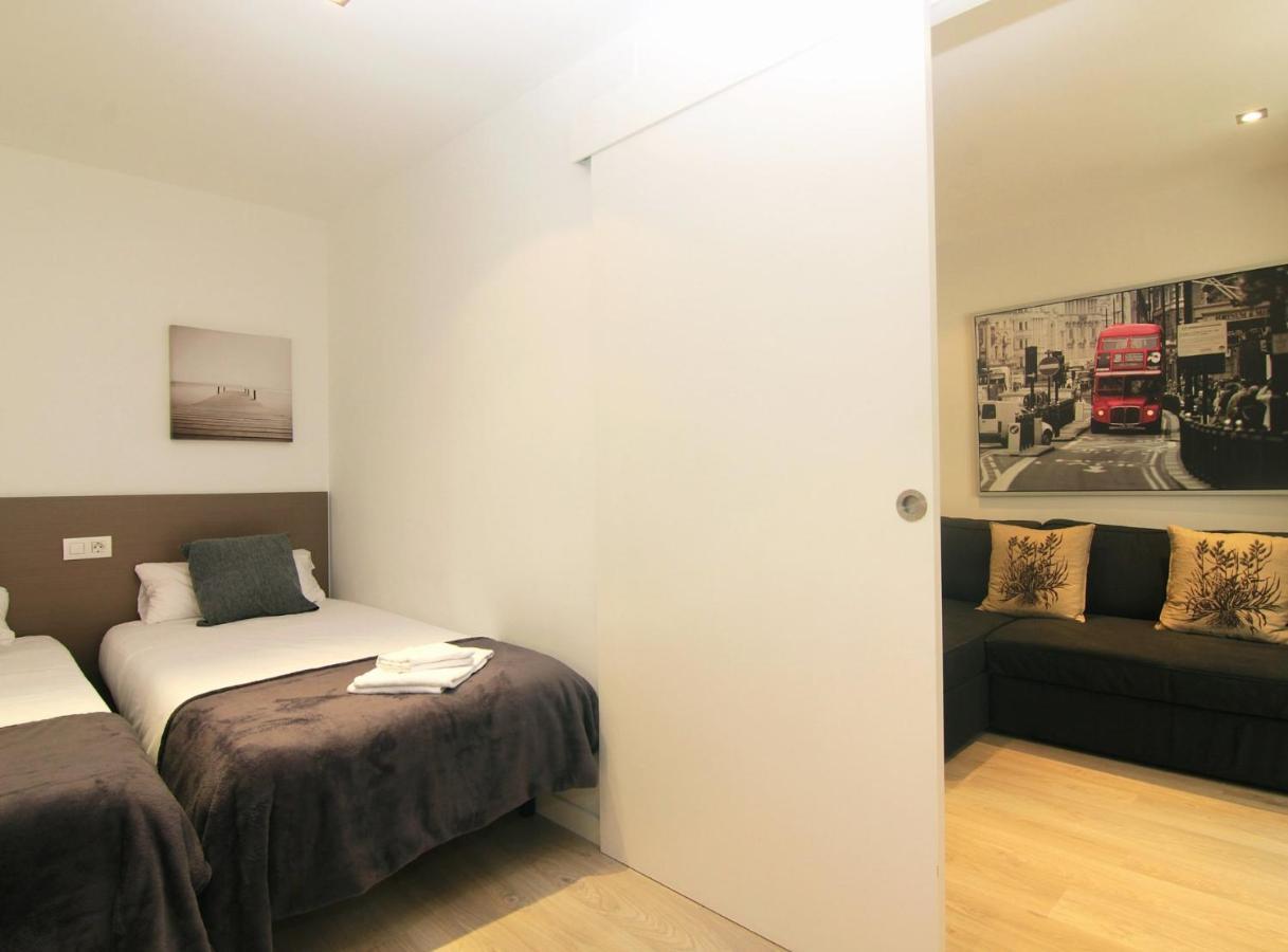 Miquel Angel - Apartments Next To Camp Nou Barcelona Ngoại thất bức ảnh