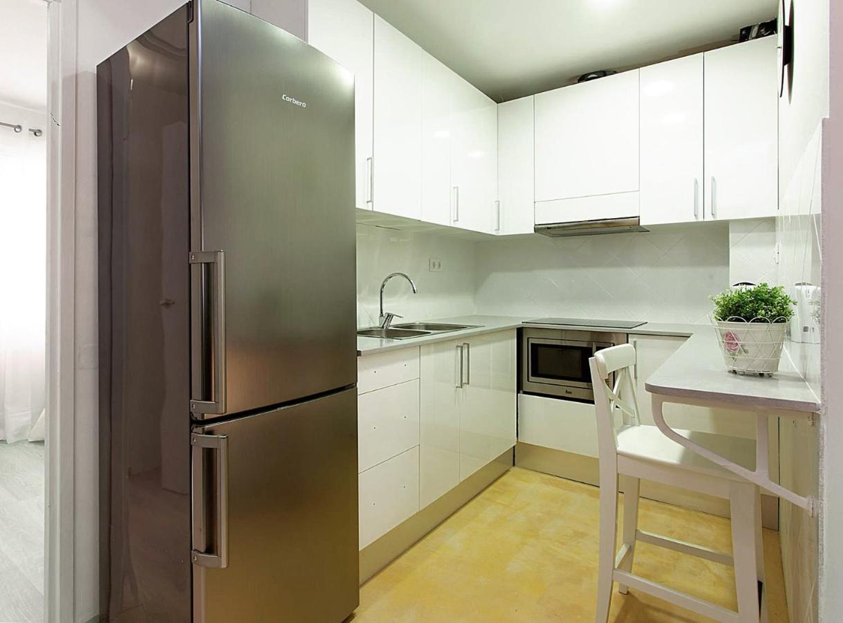 Miquel Angel - Apartments Next To Camp Nou Barcelona Ngoại thất bức ảnh